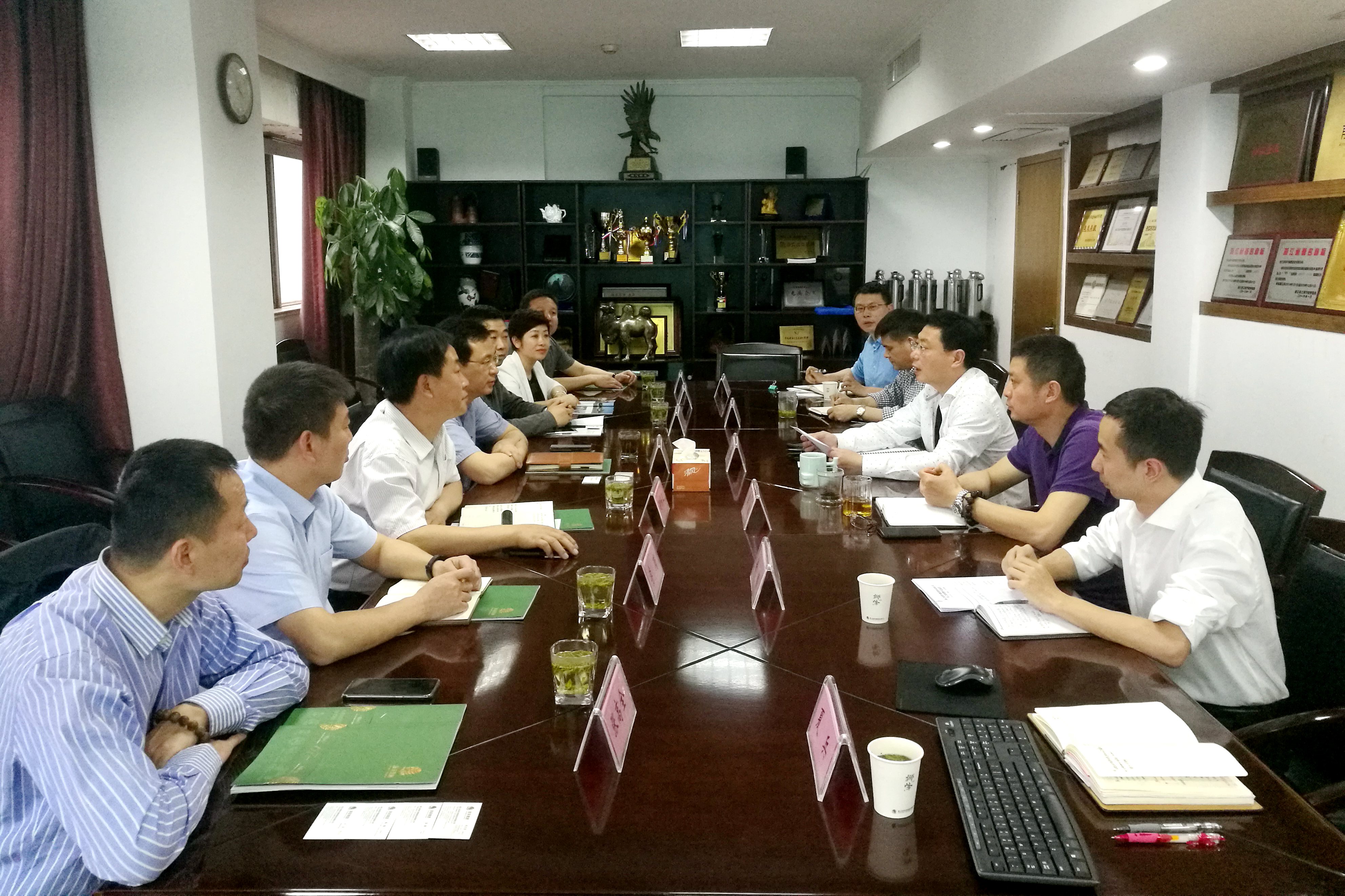 陕西省泾阳县委书记张渭一行莅临开云app官方版入口 - 开云专业的云端应用服务平台考察交流