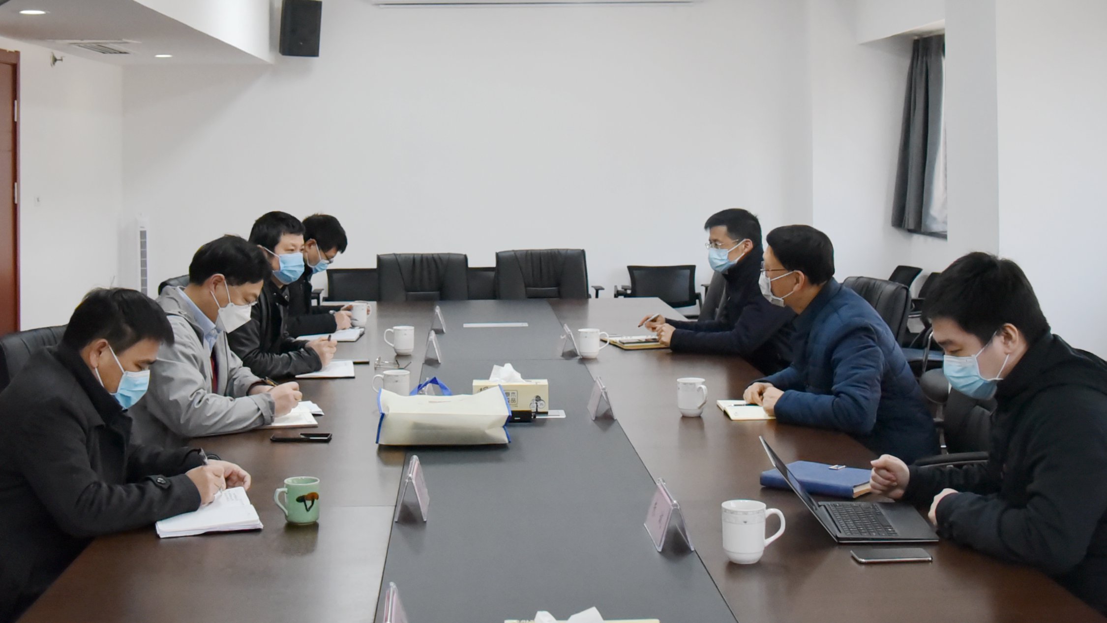 上城区科技局杨东书记一行到访开云app官方版入口 - 开云专业的云端应用服务平台