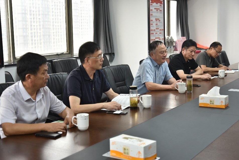 安徽皖垦茶叶集团书记、董事长张国祥一行到开云app官方版入口 - 开云专业的云端应用服务平台考察交流
