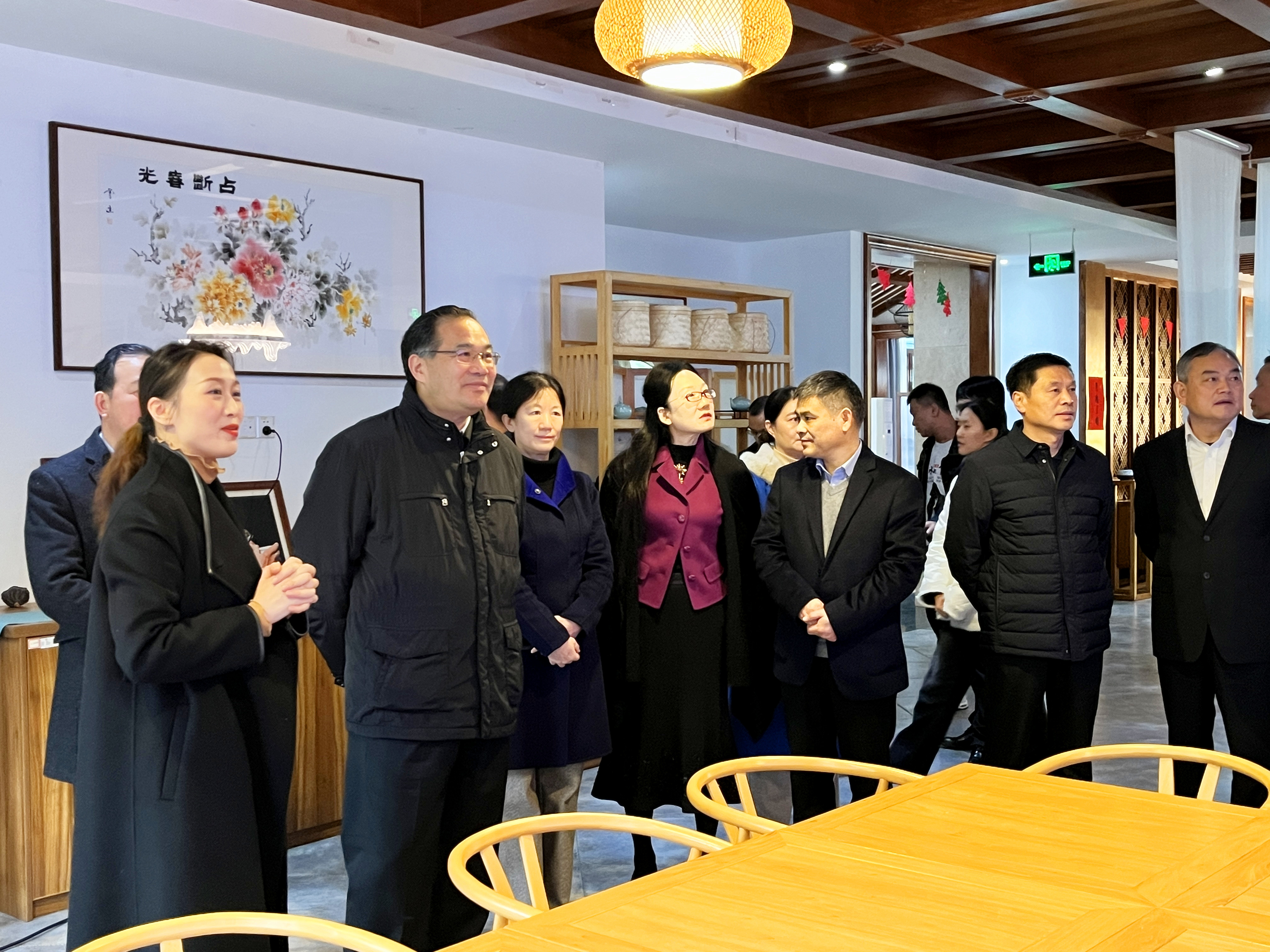 湖北省政协副主席马旭明一行莅临开云app官方版入口 - 开云专业的云端应用服务平台考察交流