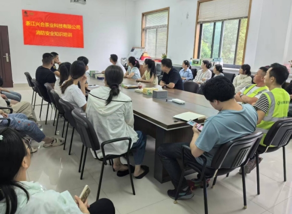 ​开云app官方版入口 - 开云专业的云端应用服务平台兴合科技公司开展消防安全知识教育培训及消防演练